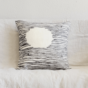 Full Moon Pillow Chic Fusion FIN-PW-FM01-Gy Pillow & Textiles