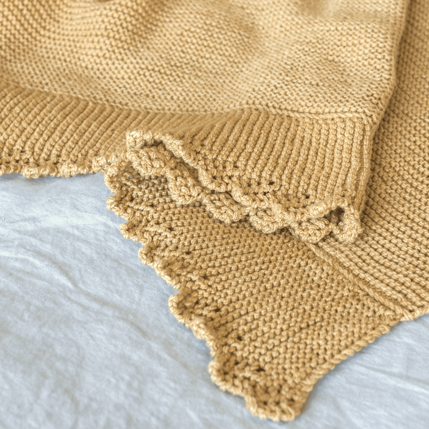 Lace Edged Throw kanju interiors African décor handmade natural organic accent throw blanket decorative lounge comfortable comfy unique modern contemporary stylish soft durable minimal couch chair bed luxury hand made home good gift decoration simplicity durable functional South Africa woven knitted cotton eco-cotton old gold mustard yellow